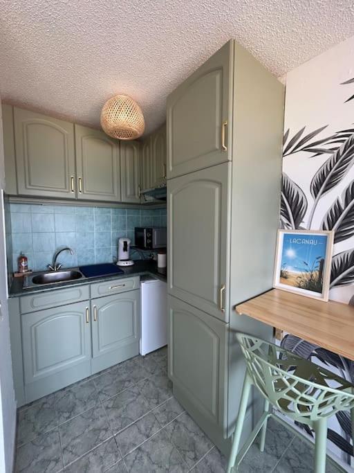 Splendide Vue A 180 Sur L'ocean Apartment