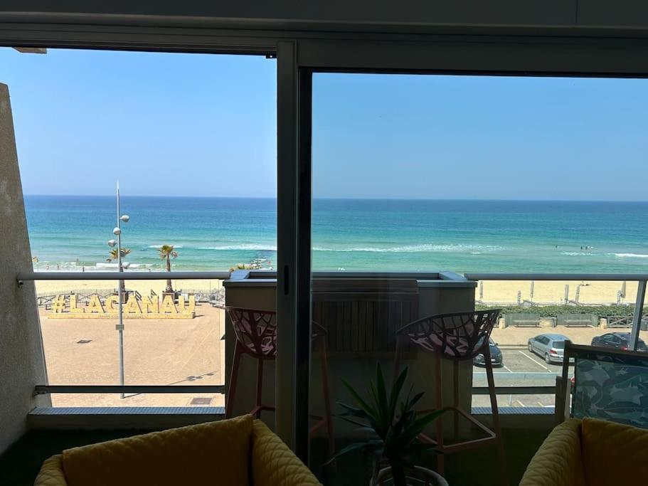 Splendide Vue A 180 Sur L'ocean Apartment